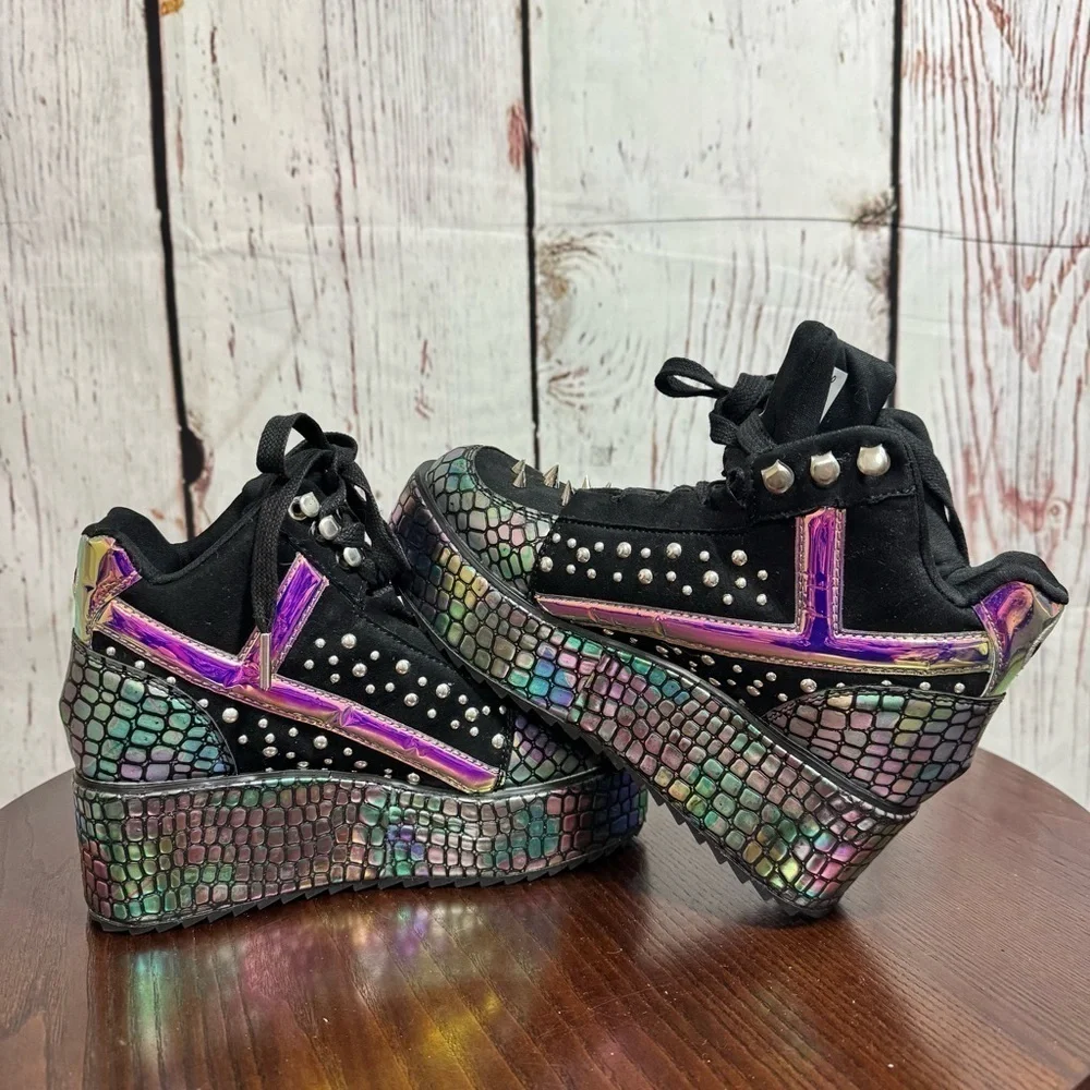 DOLLS Kill X YRU Qozmo Lo Alien Iridescent Reptile Embossed Platforms 4US 35 Eu